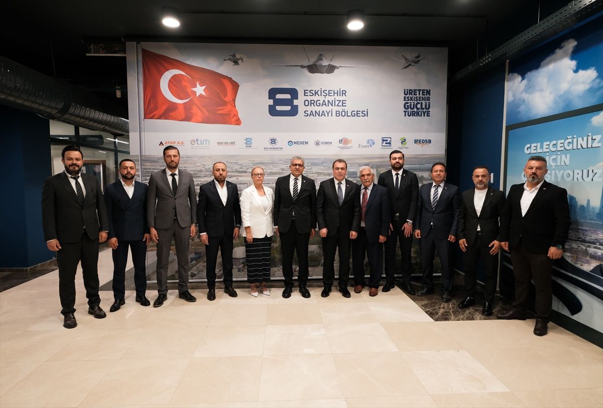 MHP Eskişehir İl Teşkilatı'ndan EOSB Başkanı Küpeli'ye ziyaret