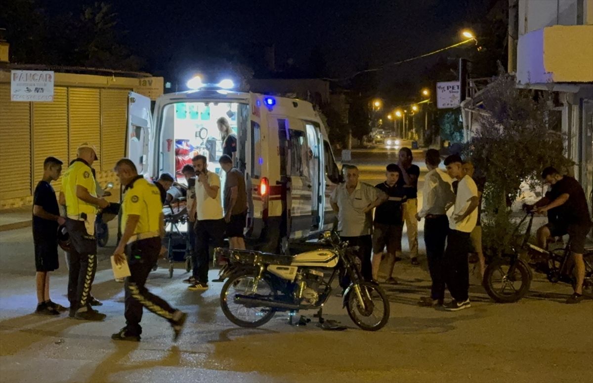 Osmaniye'de otomobil ile çarpışan motosikletin sürücüsü yaralandı