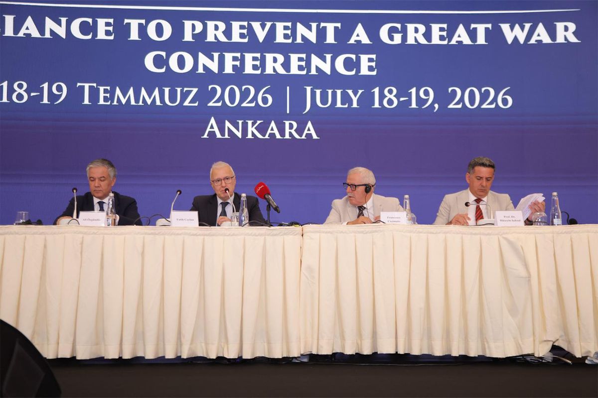 Ankara'da düzenlenen 'Büyük Savaşı Önleyecek İttifak' konulu uluslararası konferanstan genel görünüm.