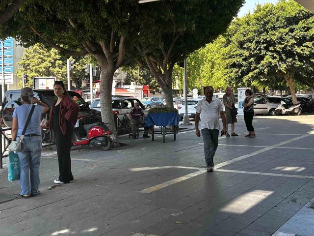adanali sanatci haluk levent e hemsehrilerind 2 20063694 o