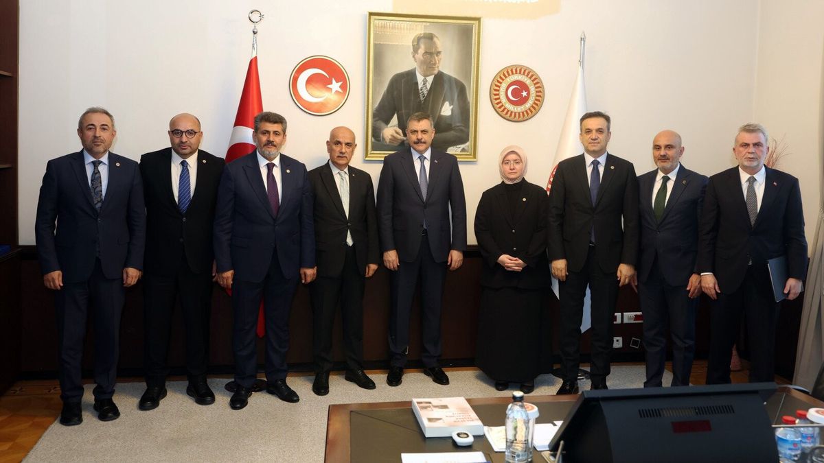 Başkan Görgel Ankara'da Deprem Sonrası Yeniden Yapılanmayı Görüştü