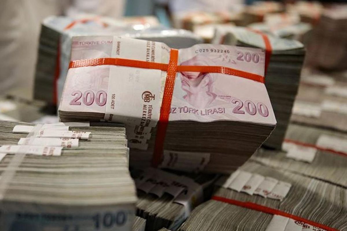 Fitch'ten Türkiye kararı