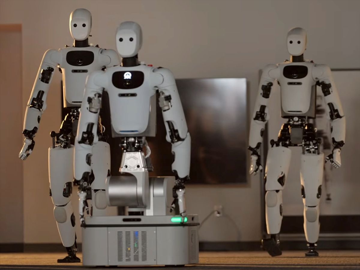 İnsansı robotlar 'robot okullarında' gerçek iş yaşamına hazırlanıyor