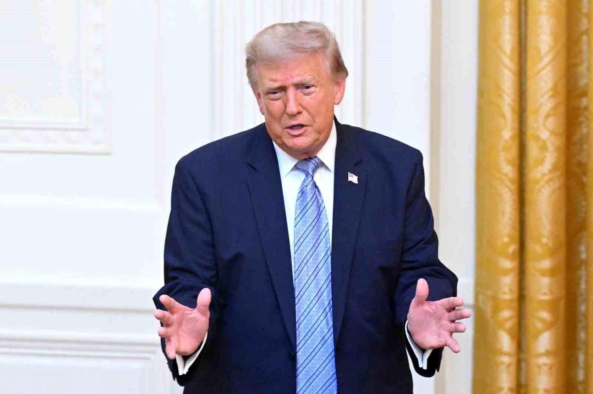Trump'tan ABD'ye ulaşan duman nedeniyle Kanada'ya gümrük vergisi tehdidi