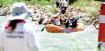 Van'da düzenlenen Türkiye Rafting Şampiyonası'nın üçüncü ayağı tamamlandı