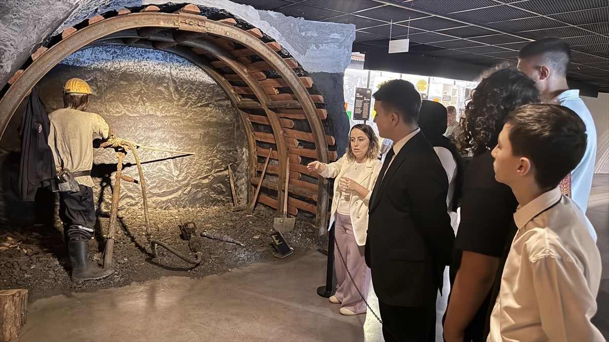 Zonguldak'ta gençlere enerji vizyonu kazandıran atölye
