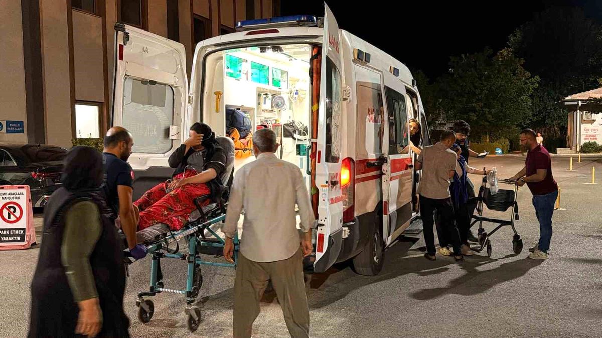 Adıyaman'da 26 kişi ilaçtan zehirlendi
