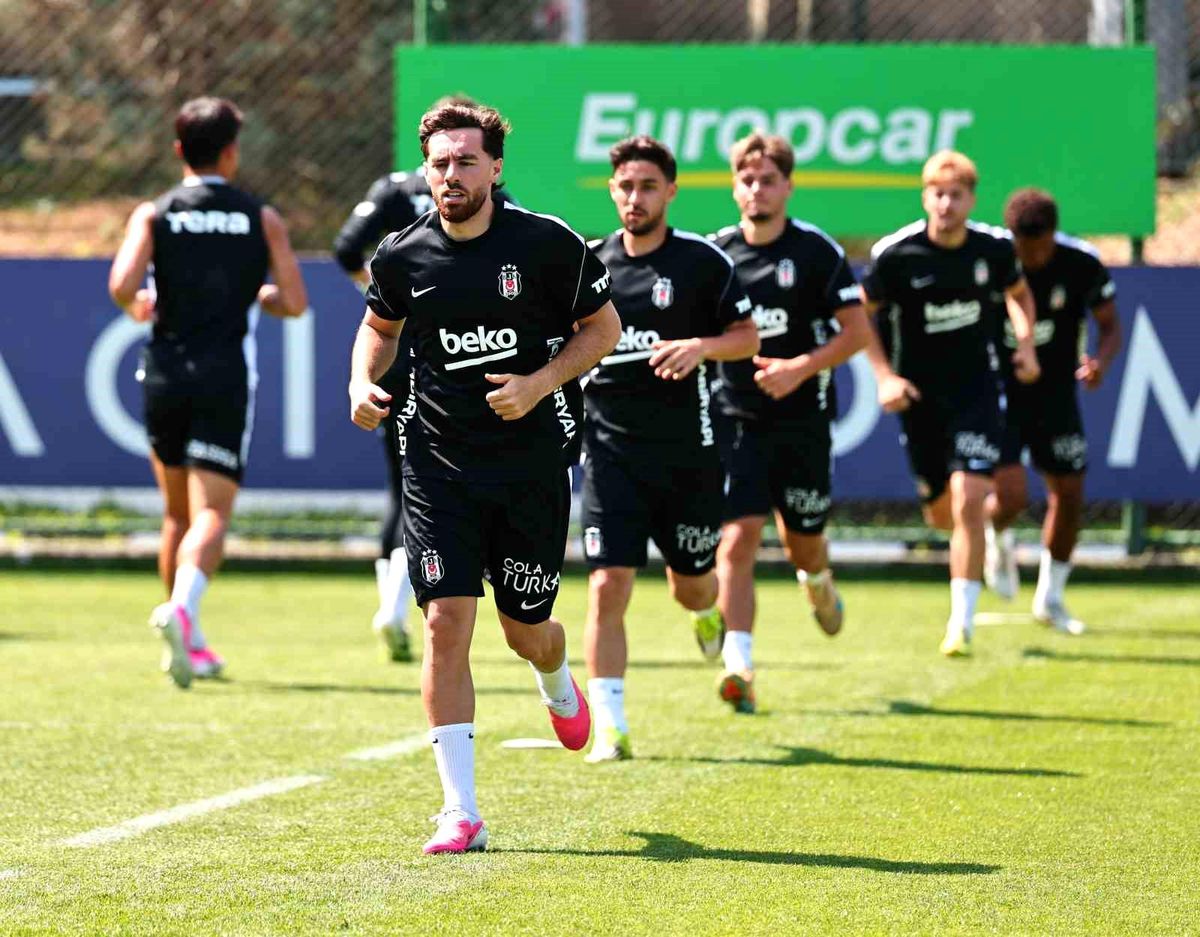 Beşiktaş, Midtjylland maçı hazırlıklarını sürdürdü