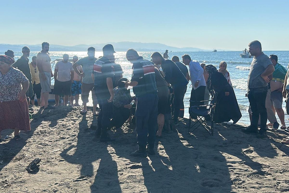 Samsun'da tekne alabora oldu: 2 ölü, 1 kayıp