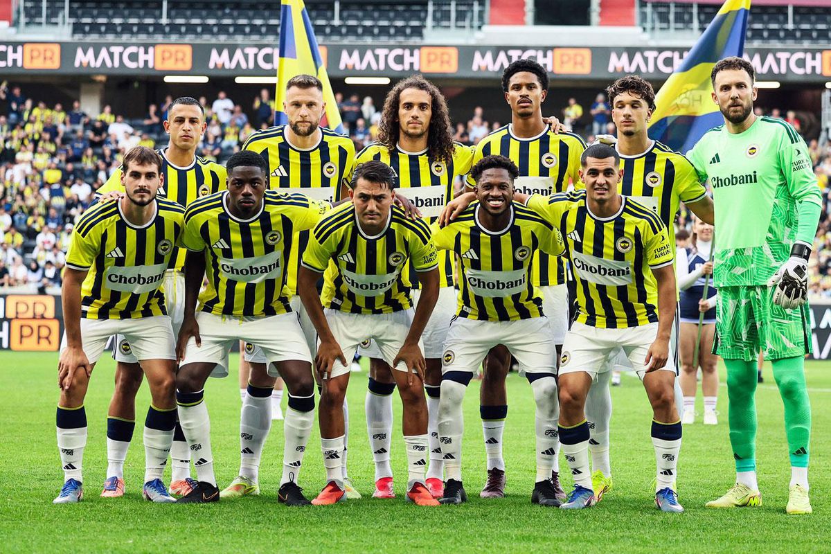 Fenerbahçe'de 3 oyuncunun takımdan gönderilmesi yasaklandı