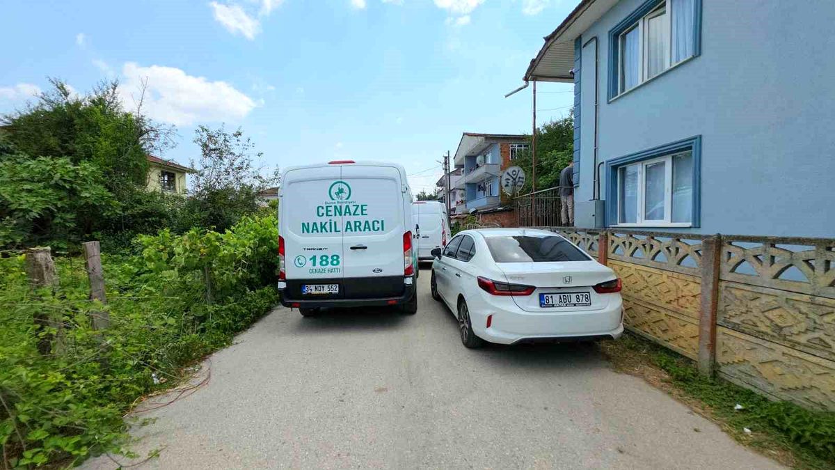 İnşaat işçisi evde kaldığı arkadaşını yanlışlıkla silahla vurarak öldürdü