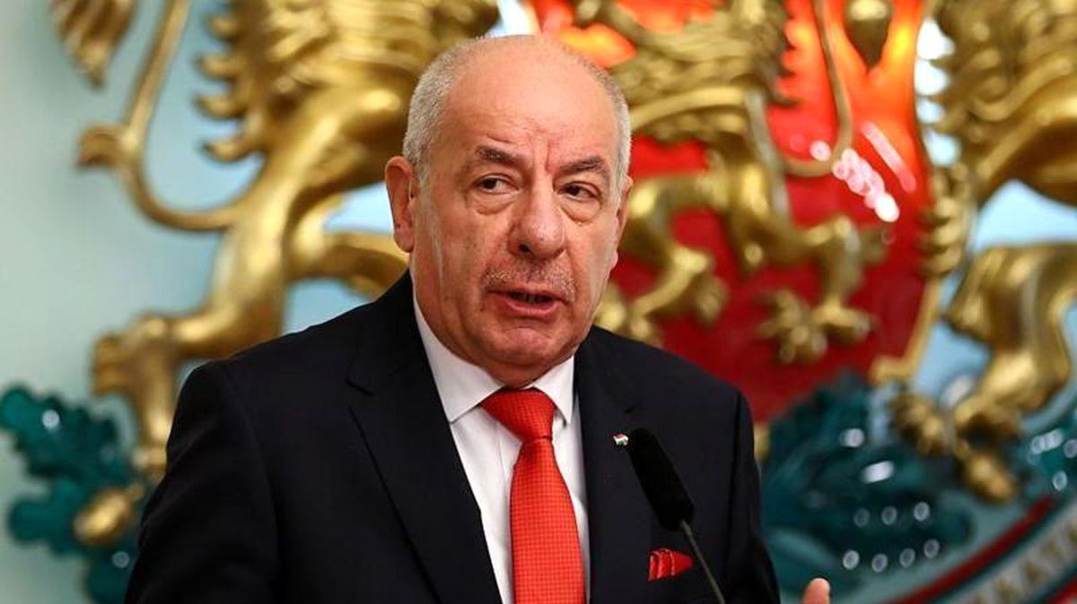 Macaristan parlamentosu Cumhurbaşkanı'nı görevden alacak yasa değişikliğini kabul etti