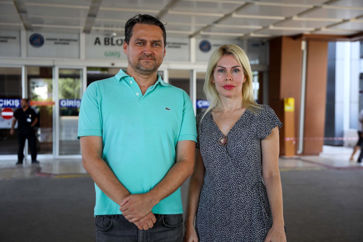 Akdeniz Üniversitesi Hastanesi'nde gerçekleştirilen üçüncü kadavradan rahim naklini temsil eden temsili görsel.