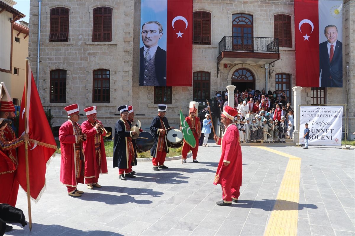 Adana'da Vakıflar Genel Müdürlüğünce toplu sünnet şöleni düzenlendi