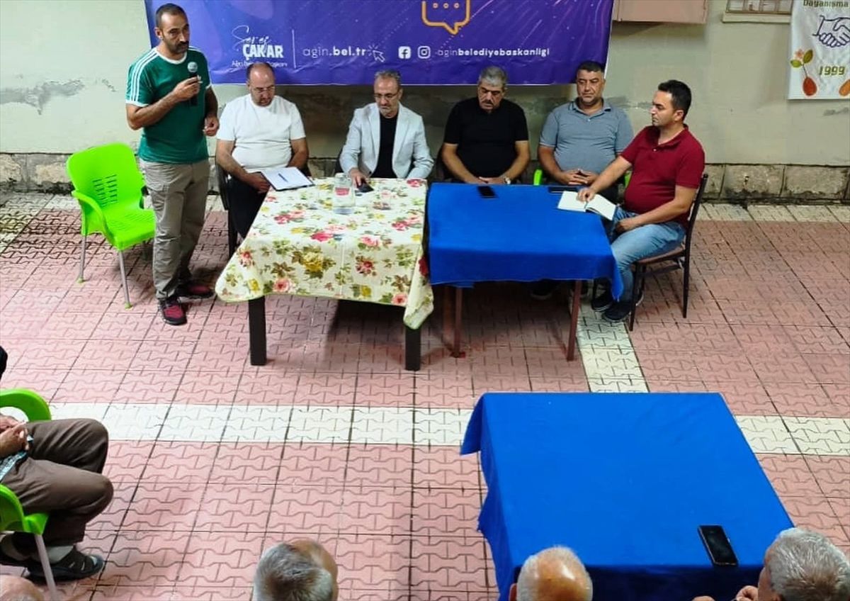 Ağın'da 'Vatandaş Soruyor Başkan Cevaplıyor' programı düzenlendi