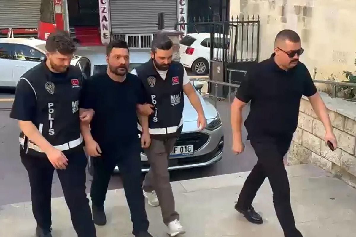 Oğuzhan Uğur'un savcılık ifadesi sonrası mahkemeye sevk edildiği anı gösteren temsili görsel.