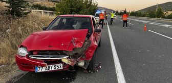 Elazığ'da iki otomobilin çarpıştığı kazada 5 kişi yaralandı
