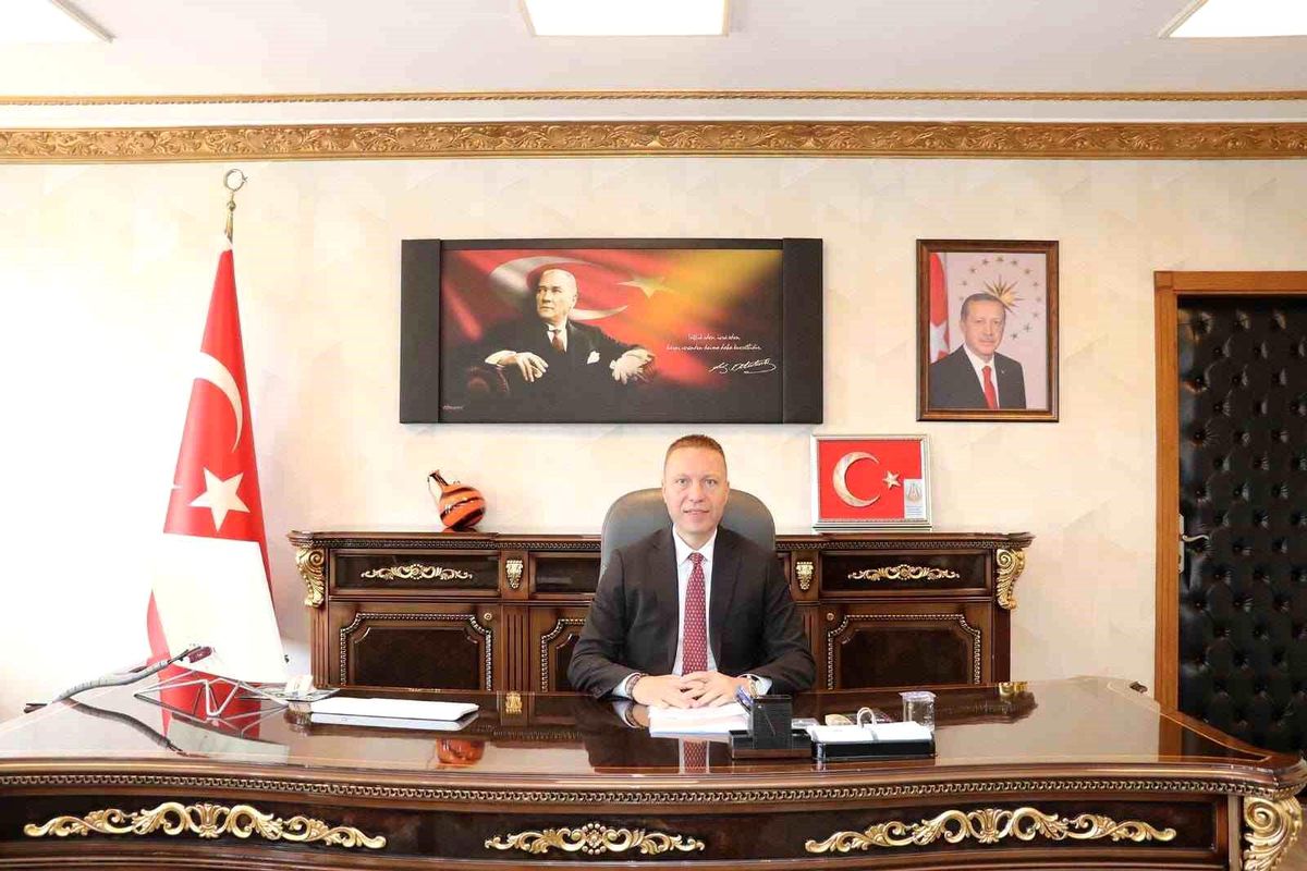 Fatsa Kaymakamı Mustafa Ünver Böke göreve başlarken
