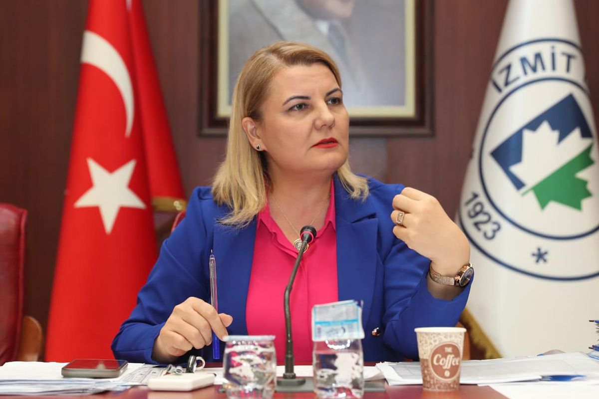Detention Order Issued for Izmit Mayor Fatma Kaplan Hürriyet