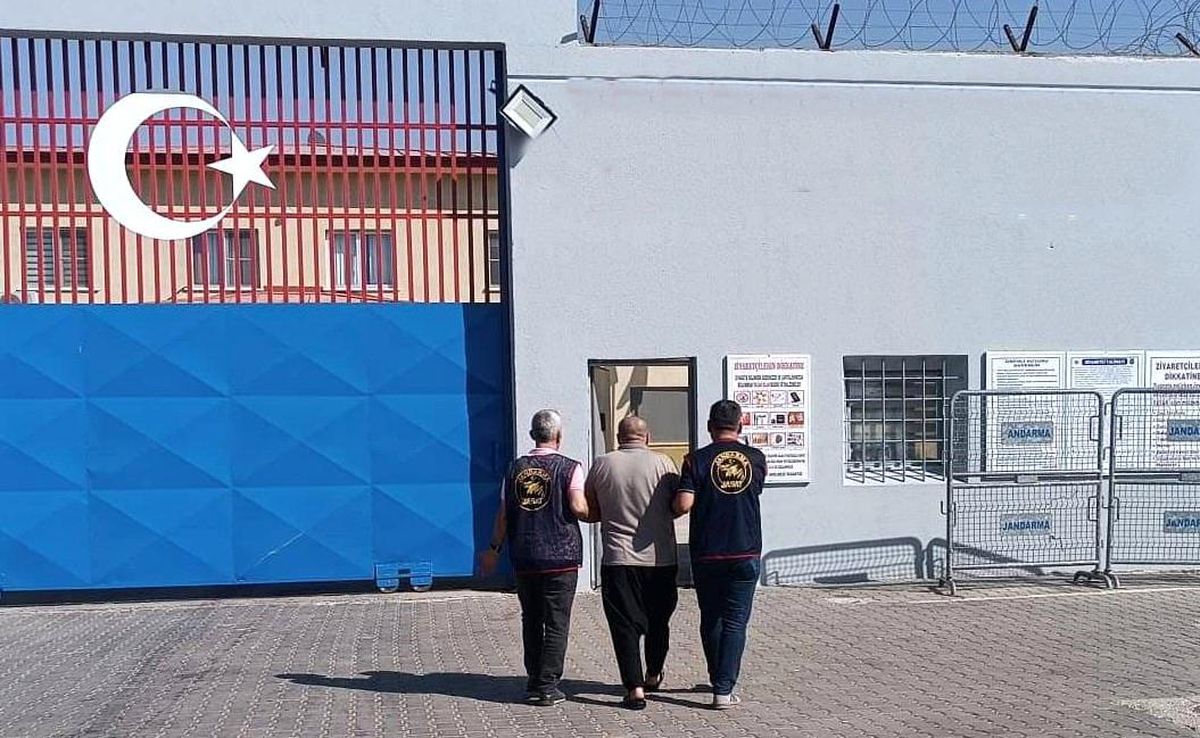 Gaziantep'te 10 Yıl Kesinleşmiş Hapis Cezasıyla Aranan Uyuşturucu Şüphelisi Yakalandı