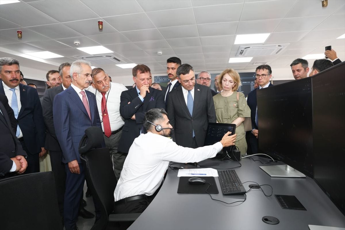 KKTC'ye kurulan Gemi Trafik Hizmetleri Sistemi'nin açılış töreni düzenlendi