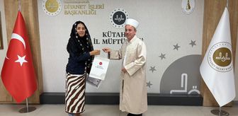 Meksikalı Rubi Ramirez Martinez Kütahya'da Müslüman oldu