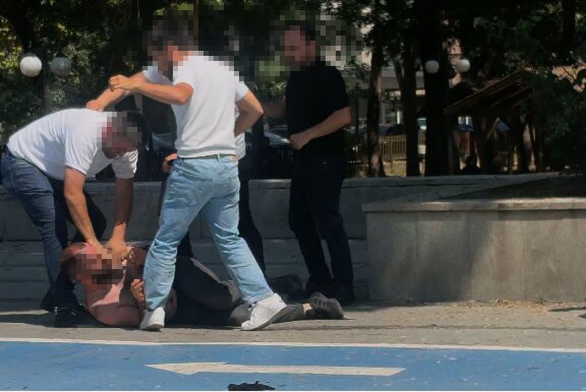 Tartıştıkları kişiyi döven 4 kişi gözaltına alındı