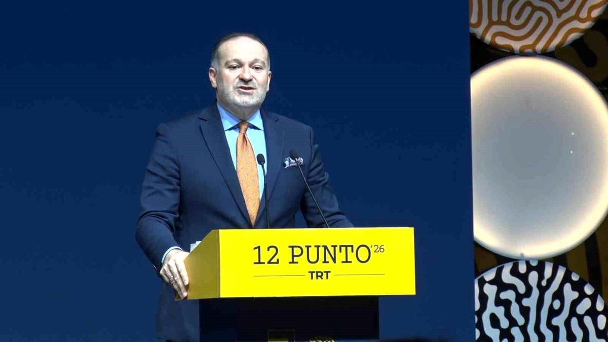 TRT 12 Punto ödül töreni sahnesi