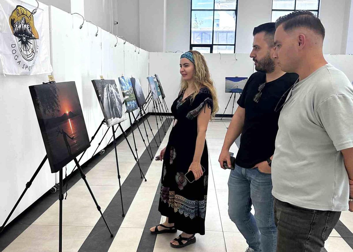Vanlı dağcıların objektifinden doğa manzaraları sergilendi
