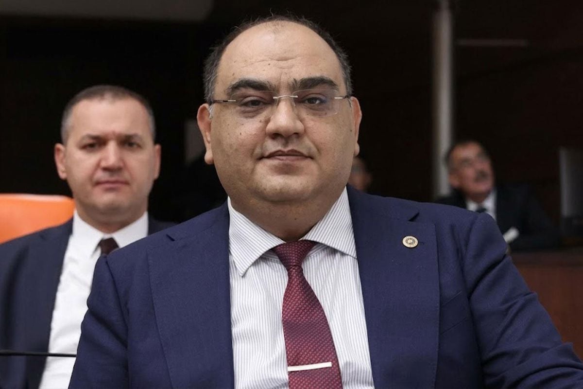 AK Parti'ye geçeceği konuşulan İYİ Parti Milletvekili Mehmet Mustafa Gürban sessizliğini bozdu: Bir insan boşanacağı zaman baba evine döner