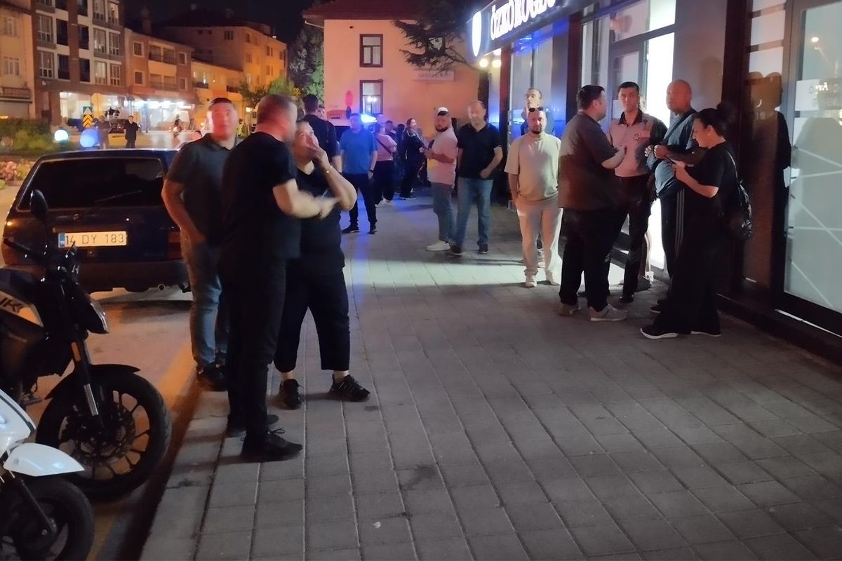 Bolu'da lamba patladı, bina sakinleri kendilerini dışarı attı