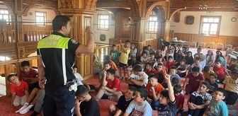 Cumayeri'nde Kur'an kursu öğrencilerine trafik eğitimi verildi