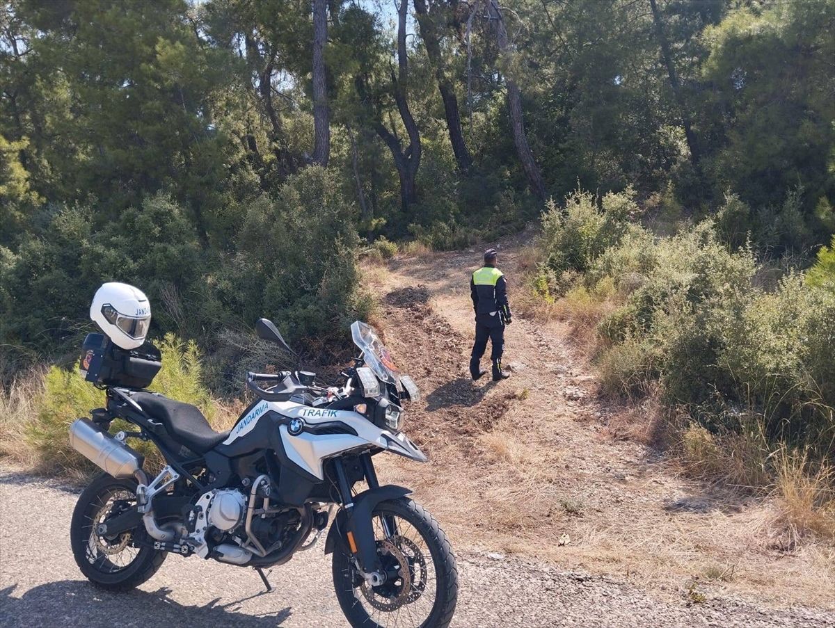 Jandarma, Antalya'da ormanlık alanlarda yangın riskine karşı sahada