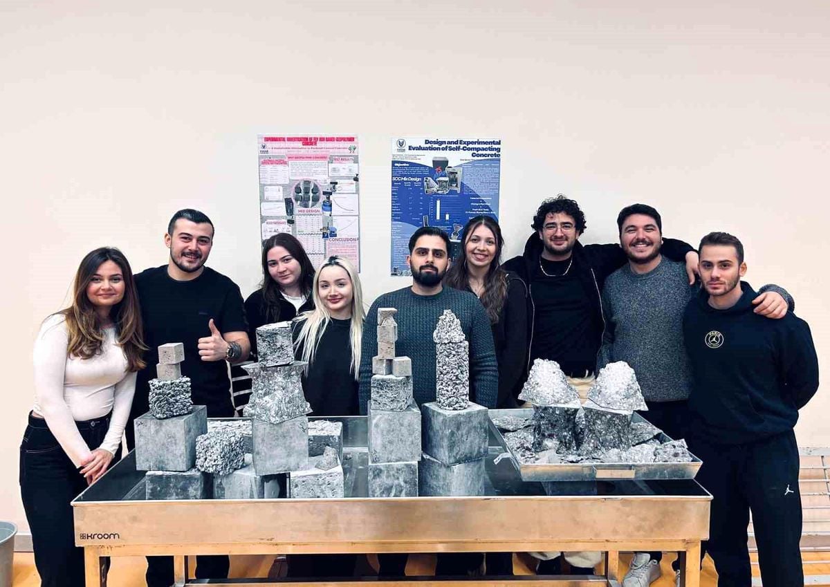 Yaşar Üniversitesi'nde geliştirilen çevreci beton örnekleri.
