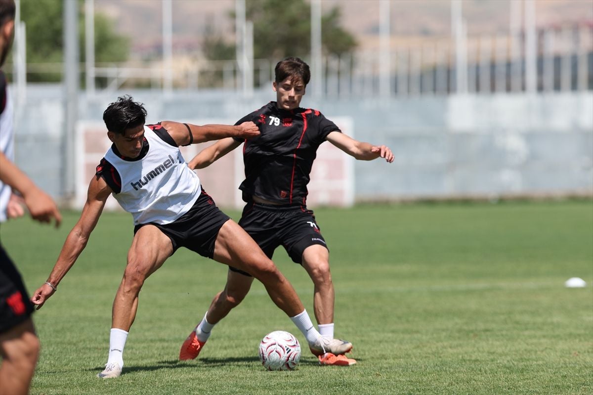 Sivasspor ilk etap kampını tamamladı