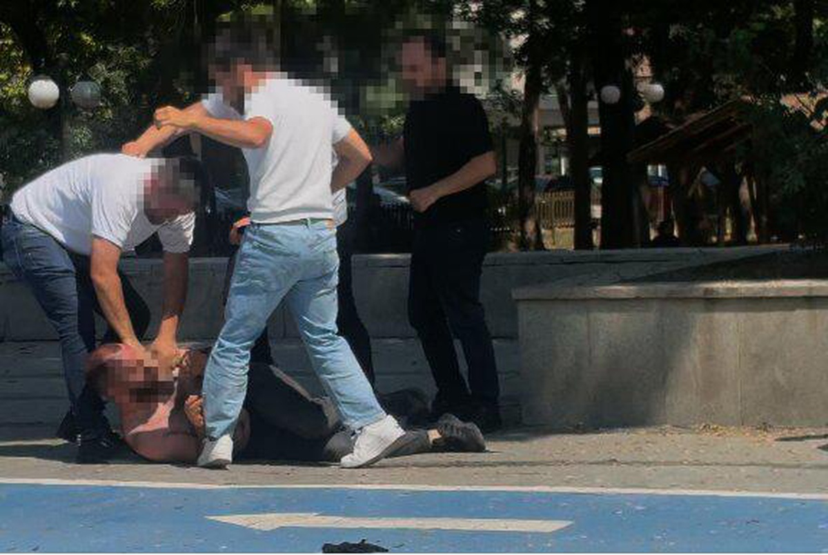 Tartıştıkları kişiyi döven 4 kişi gözaltına alındı
