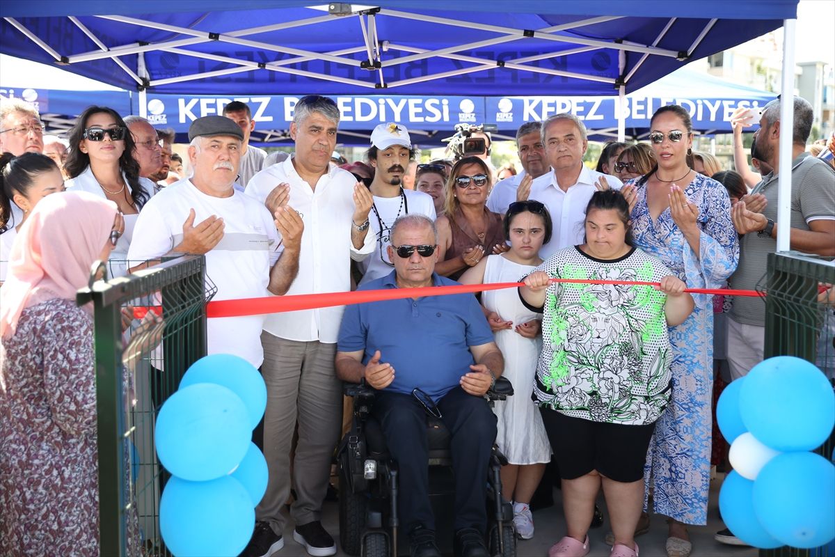 Antalya'da özel gereksinimli bireyler için tematik park açıldı
