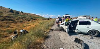 Bitlis'te iki otomobilin çarpıştığı kazada 6 kişi yaralandı