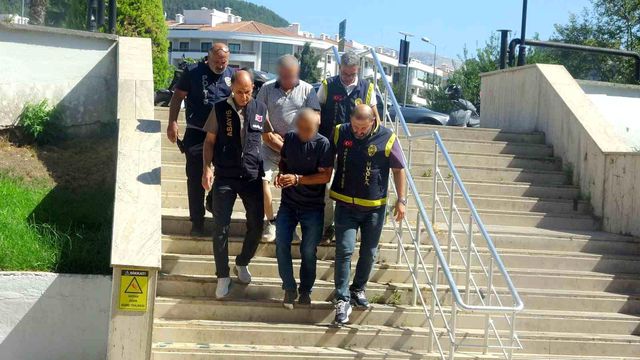 feto den ihrac edilen eski emniyet muduru par 20076179 o