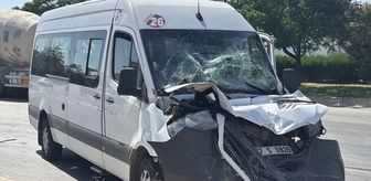Gaziantep'te damperli tırla çarpışan işçi servisindeki 11 kişi yaralandı