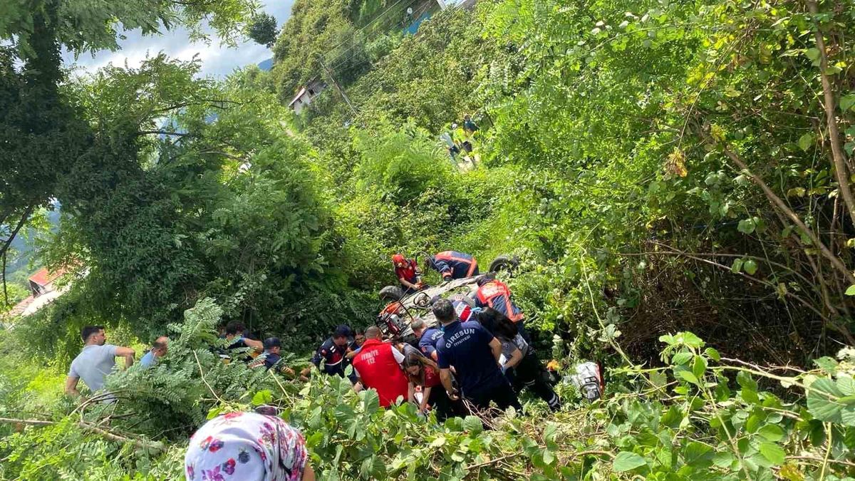 Giresun'da trafik kazası sonrası olay yeri