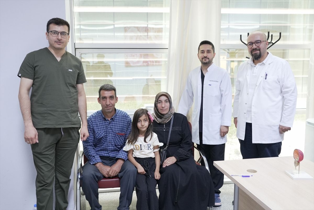 İki böbreğinde tümör tespit edilen hasta böbrekleri korunarak tedavi edildi