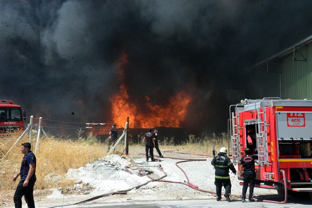 kahramanmaras ta plastik fabrikasinda yangin 8 20076865 o