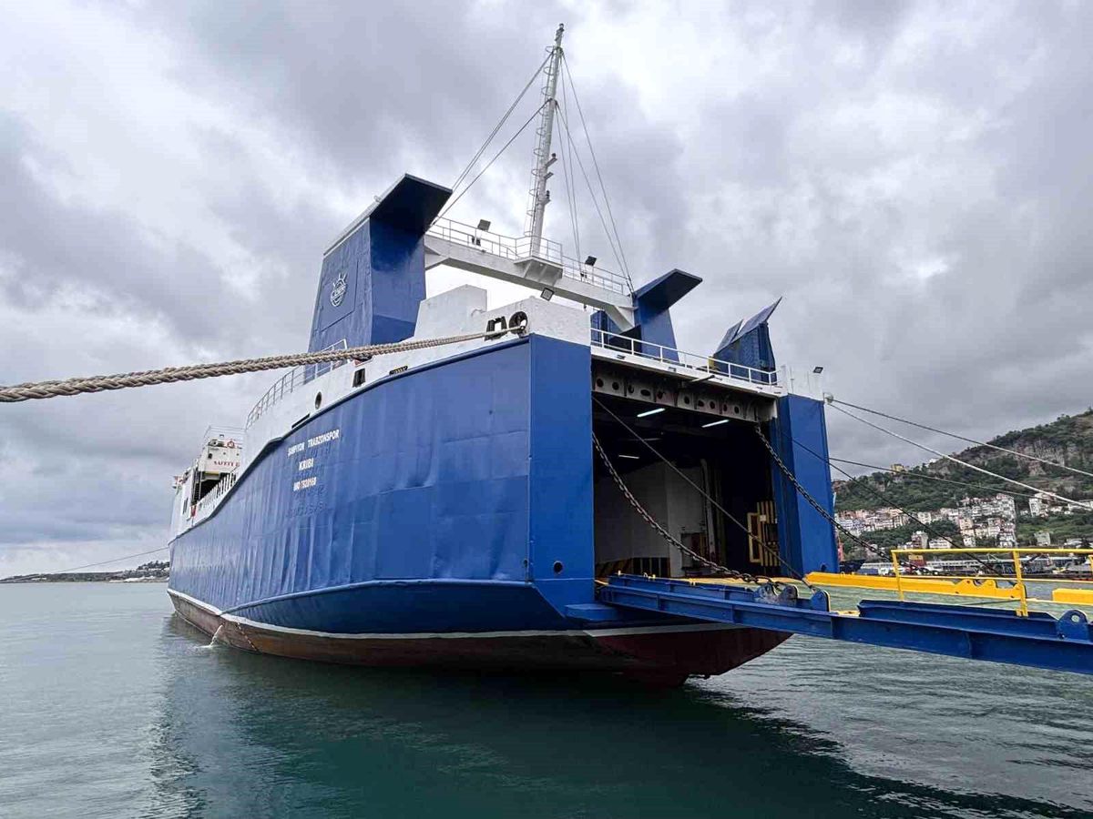 Karadeniz'de yeni ticaret hattı rötarlı açıldı