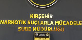 Kırşehir'de 695 uyuşturucu hap ele geçirilen otomobildeki zanlı tutuklandı