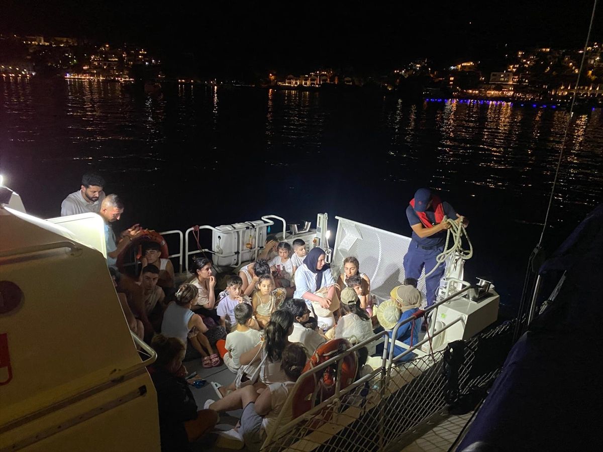 Muğla'da 40 düzensiz göçmen yakalandı
