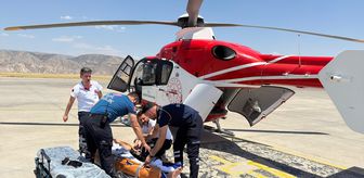 Şırnak'ta bir hasta ambulans helikopterle Şanlıurfa'ya sevk edildi