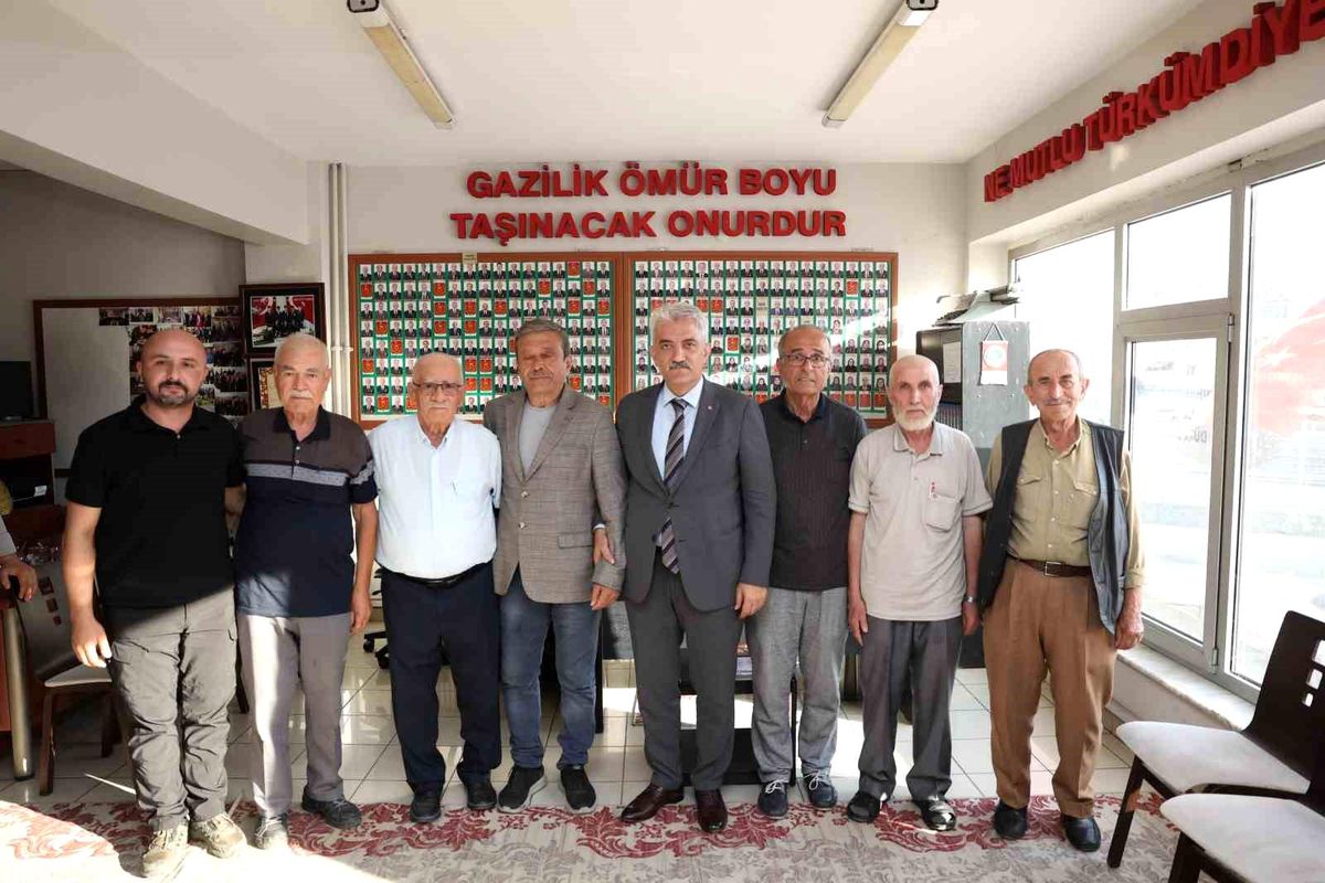Düzce Valisi Makas’tan Kıbrıs Barış Harekatı’nın 52. yıl dönümünde gazilere ziyaret