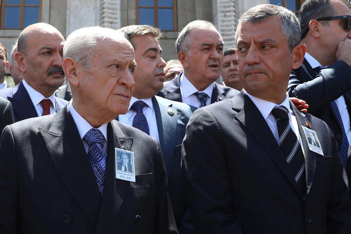 Özgür Özel cephesinden Bahçeli'nin teklifine jet yanıt