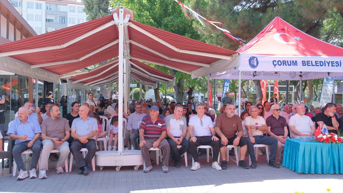 Çorum'da düzenlenen leblebi yarışmasından bir görüntü